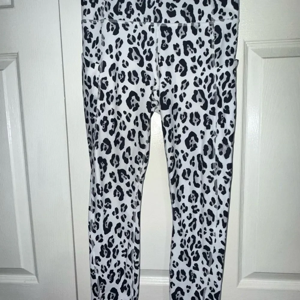 Fabletics set top and bottom